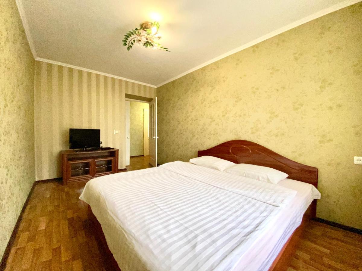 Apartpoltava Центр Полтави, Простора Та Зручна Квартира Біля Пует, 2-Окремі Кімнати, Звітна Документація Для Відрядження 外观 照片