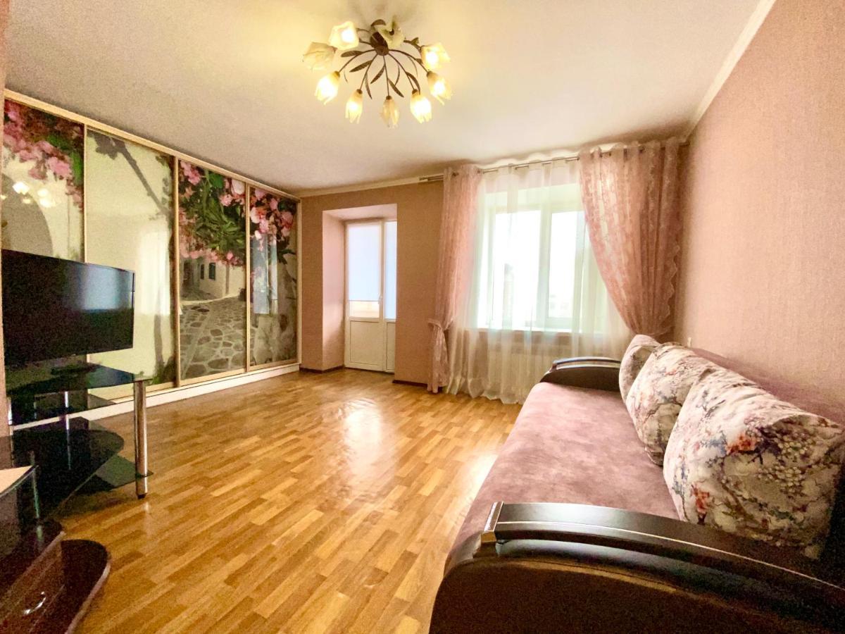 Apartpoltava Центр Полтави, Простора Та Зручна Квартира Біля Пует, 2-Окремі Кімнати, Звітна Документація Для Відрядження 外观 照片